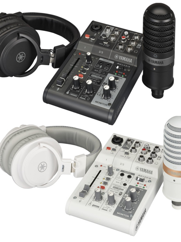 YAMAHA MIXING CONSOLE