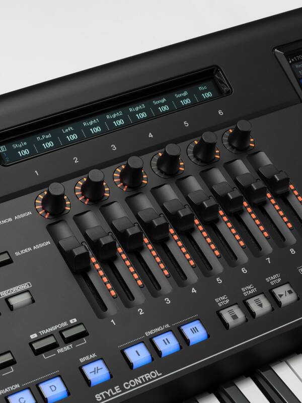 Yamaha 76 Keys Arranger Workstation