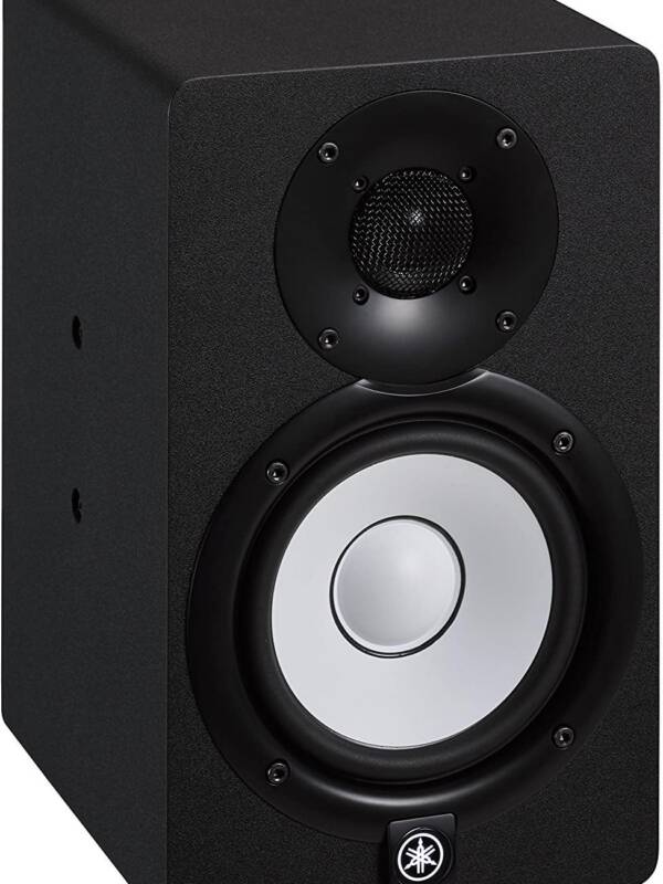 HS5I (Yamaha Powered Studio Monitor 5" Woofer - Installation Points - 1" Tweeter ...