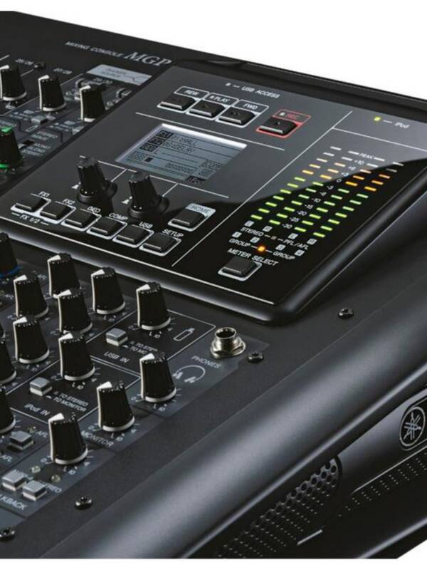 Analog Mixer 32 ch