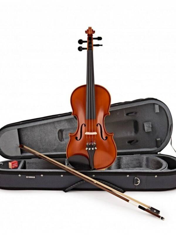 YAMAHA VIOLIN
